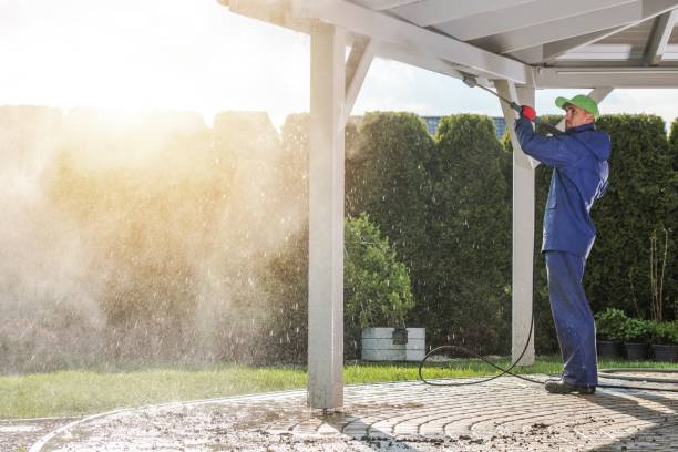 Best Pool Deck Cleaning  in West Orange, TX